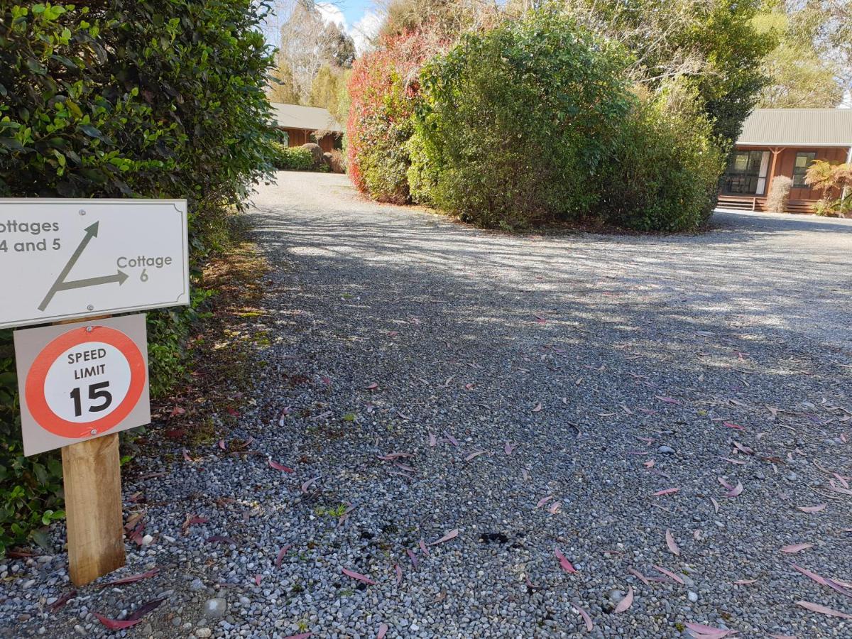Lake Brunner Country Motel & Holiday Park Moana Exterior foto